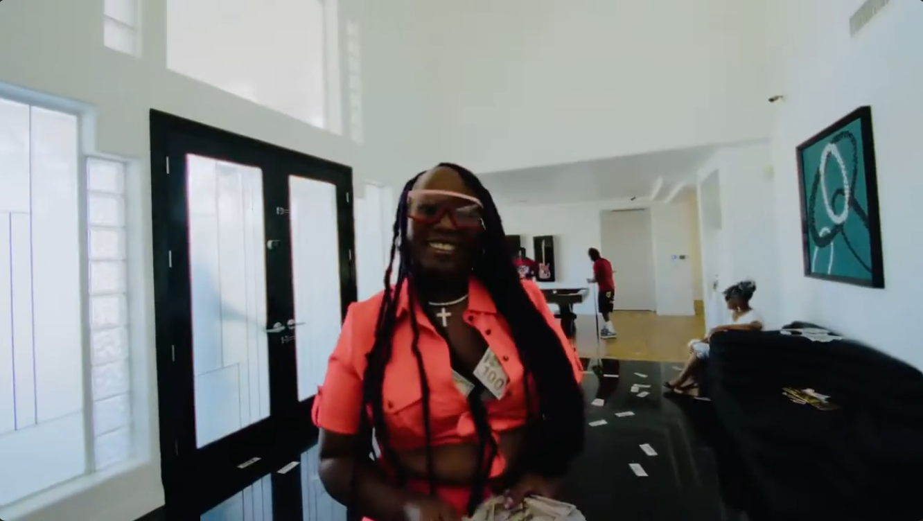 Broke Bitch thumbnail